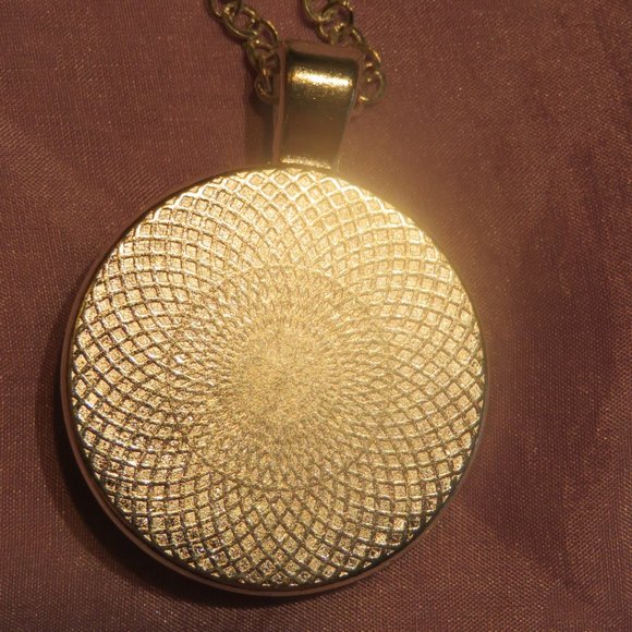 Steampunk Style Cabochon CAT Pendant Necklace with Chain (F36) - Picture 4 of 5